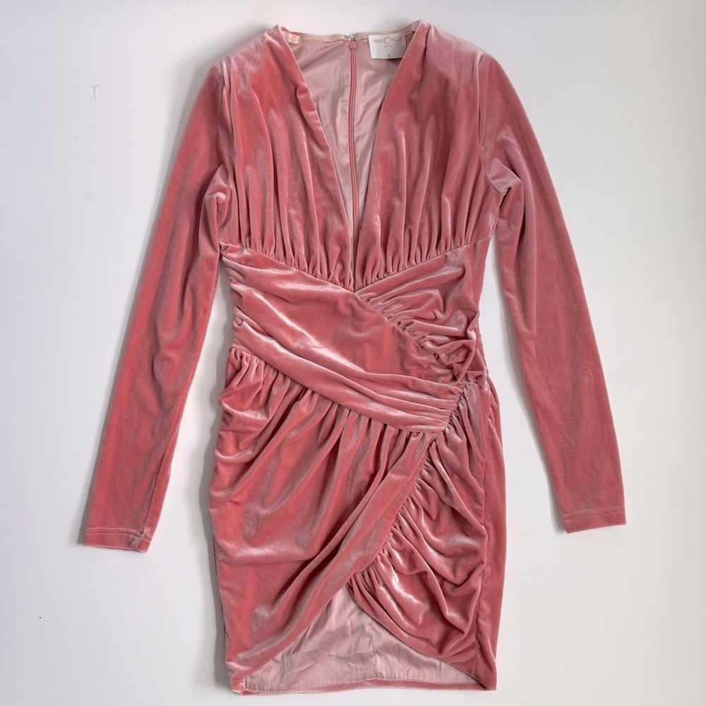 Miss Circle Velvet Velour Ruched Overlap Longsleeeve Mini Dress Salmon Pink - Picture 17 of 17